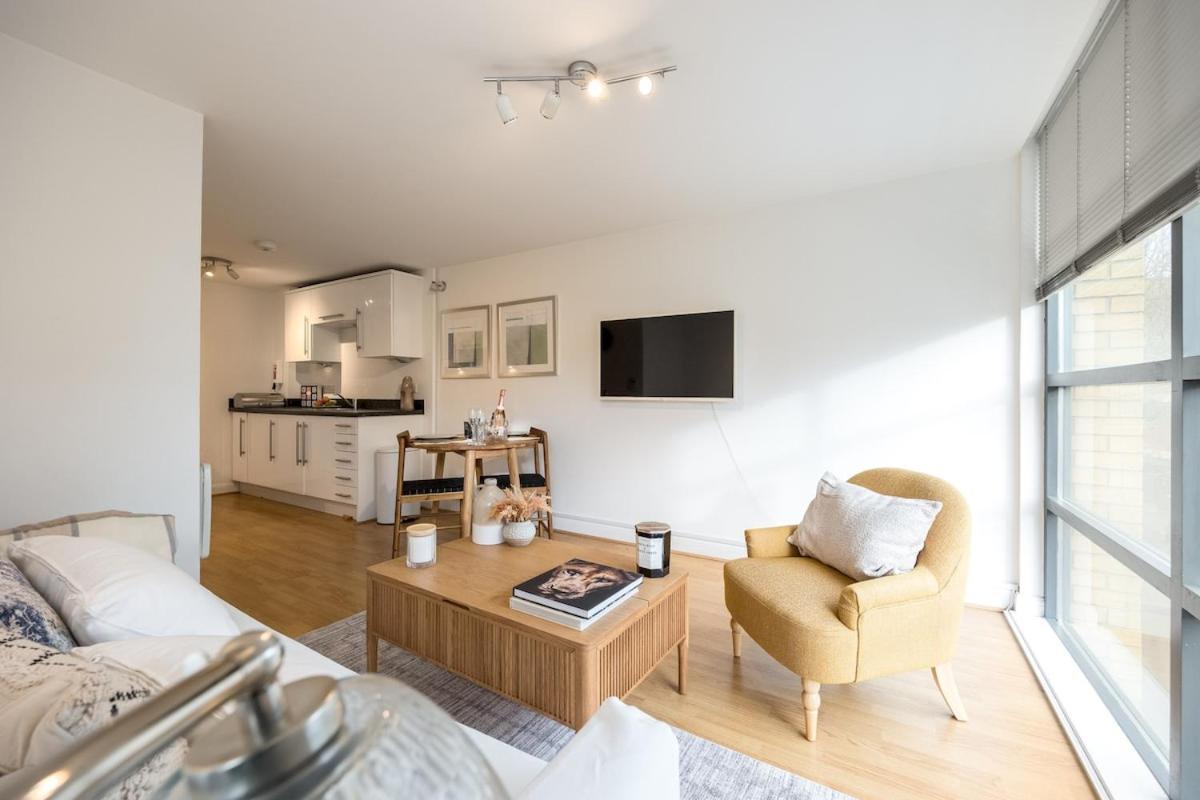 Modern Flat, Oxford City Centre Exterior photo